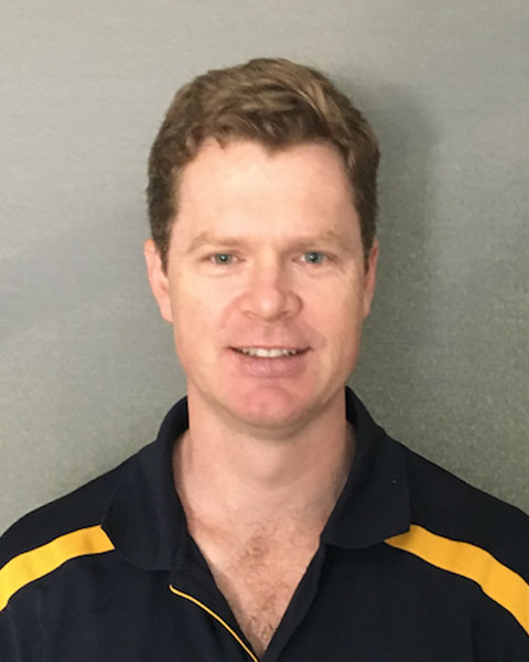 Benjamin Ahern, DACVS, DACVSMR. PhD photo