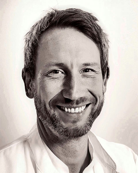 Henning Schaefer, MD photo