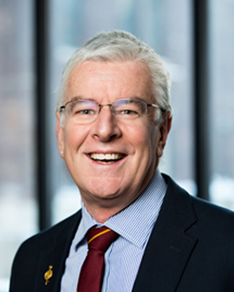 B.R. Simon Simon Rosser photo