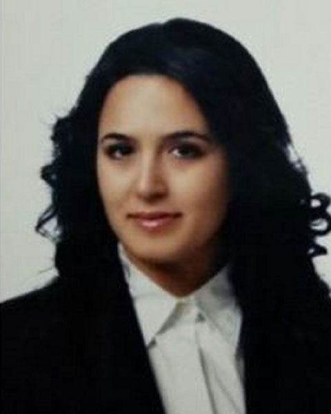 Yasemin Eldayih, MS photo