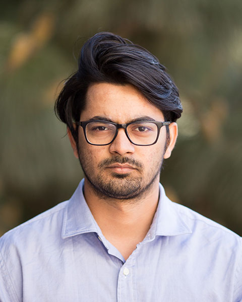 Agam Tomar photo