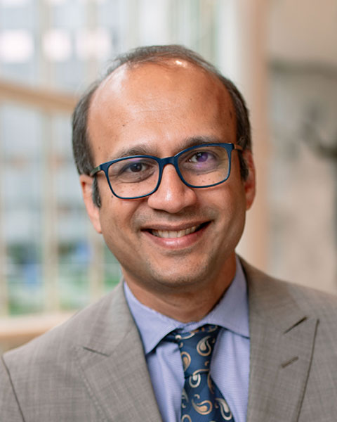 Naveen Pereira, MD photo