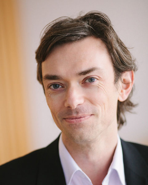 Simon MacKenzie photo