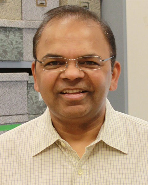 Savithramma Dinesh-Kumar, PhD photo