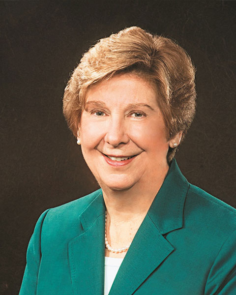 Lynda Young, MD, FAAP photo