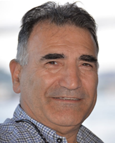 Veli Yalçın photo