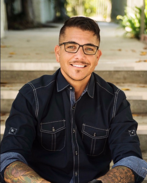 Aydin Olson-Kennedy, LCSW photo